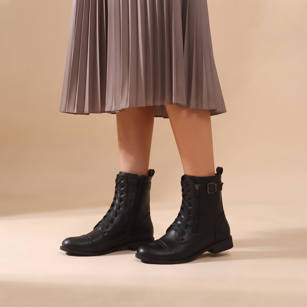 Women_sTanLeatherLace-UpblackAnkleBoots